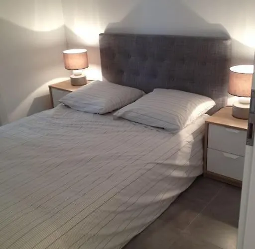 New Development Place Des Lices Apartment *